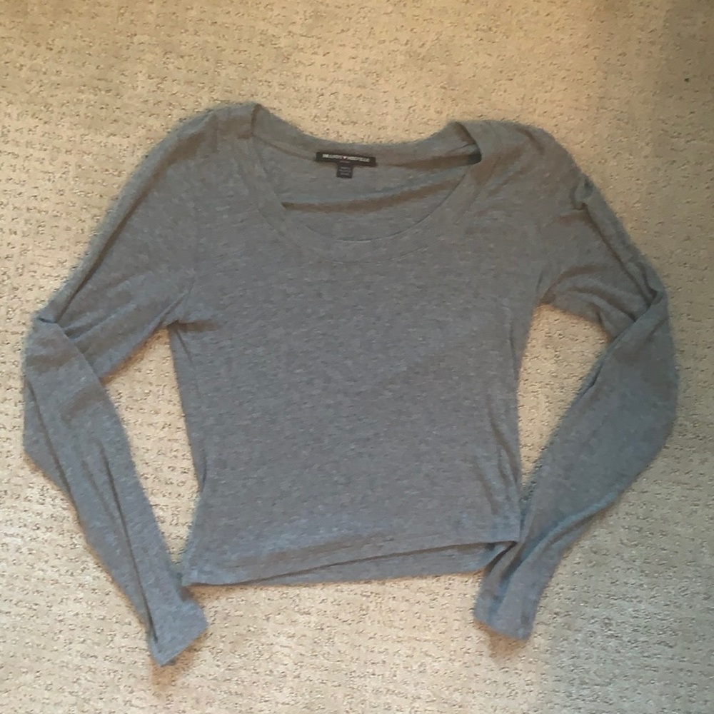 Brandy Melville long sleeve shirt